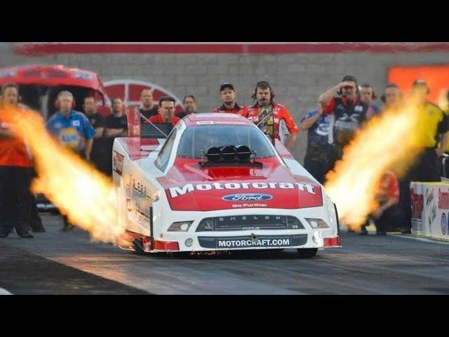 Mind Blowing 330 MPH+ Top Fuel Dragster and Funny Car Runs