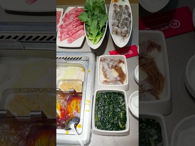 Haidilao Hot Pot Malaysia 海底捞火锅 [ by Discover Life ]