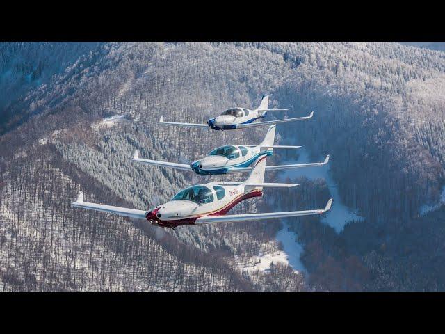 Aerospool aircraft Dynamic WT9 and Advantic WT10 in action.