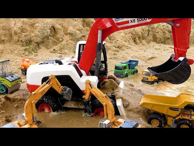 Rescue the Giant Excavator with Construction Vehicles | Funny Stories about Toys Car | BIBO STUDIO