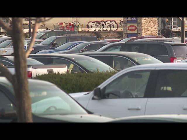 Olathe, Kansas police investigating two armed carjackings