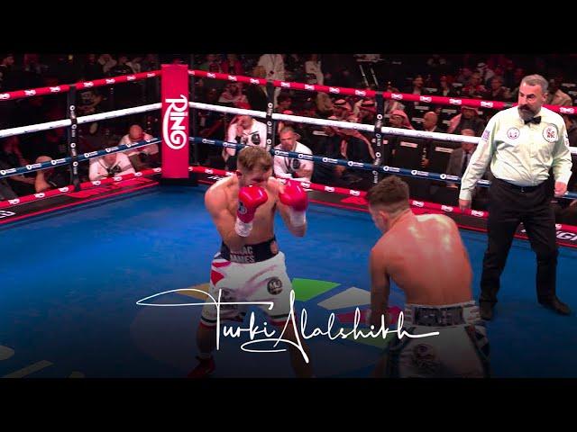 #Usyk2Fury | Isaac Lowe vs. Lee McGregor