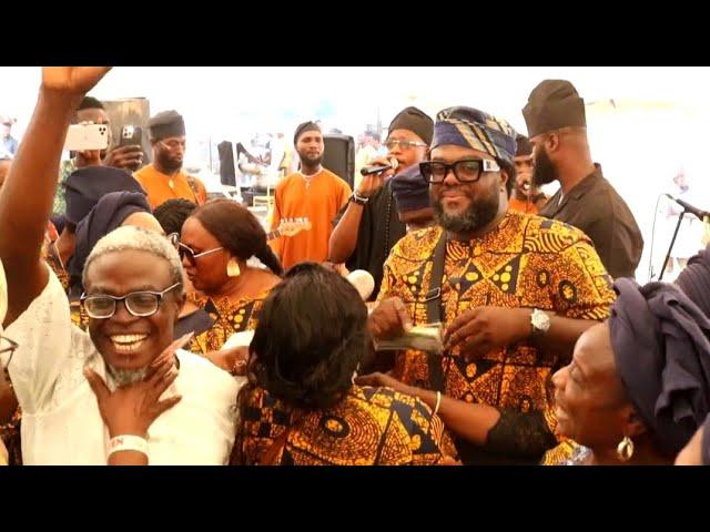 Aremu Afolayan scatter the dance floor at his mum Burial party