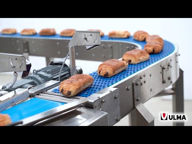 Chocolate croissant packaging in double line flow pack (HFFS)