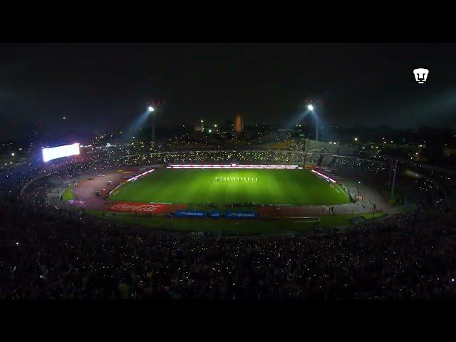 Estadio Olímpico Universitario en 34 segundos.