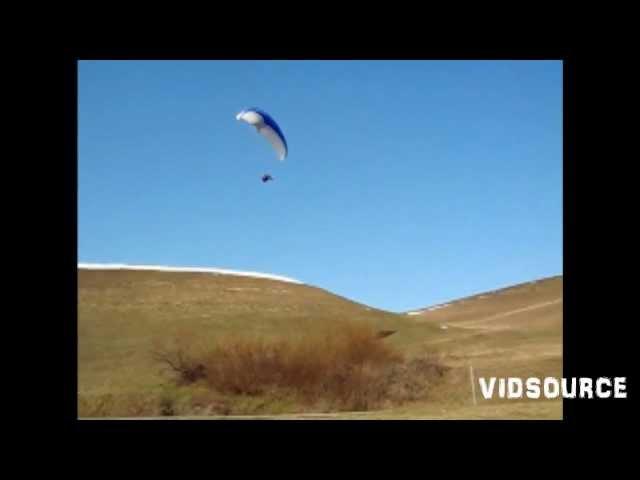 vidsource: Paragliding Landing Fail