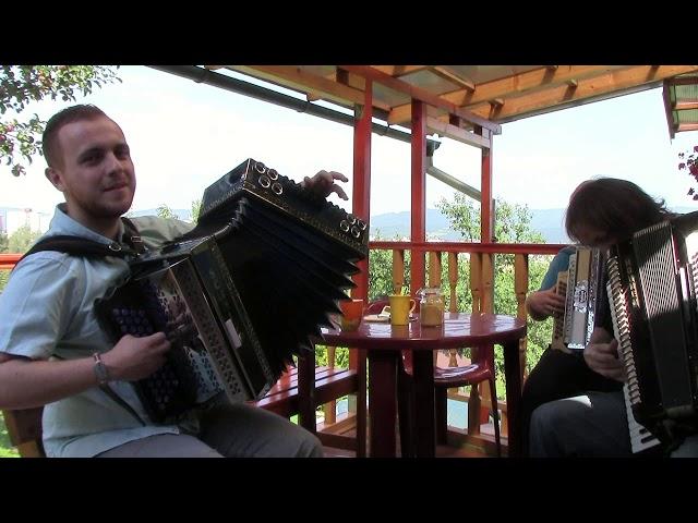 M.Šišovský, P.Žilka ,M.Jiravský - Heligonka -Akordeon  poprvé :-)