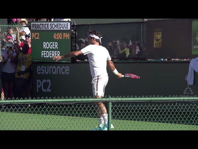 Roger Federer Forehand Slow Motion - Tennis Forehand