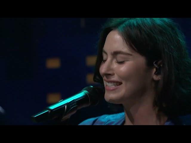 Gracie Abrams on Austin City Limits - "Blowing Smoke"