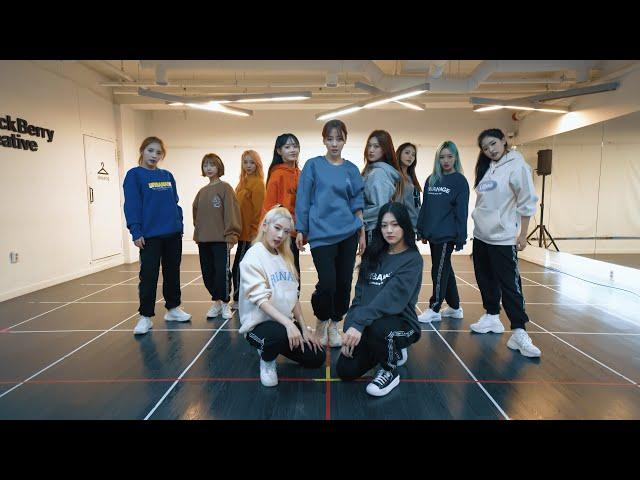 이달의 소녀 (LOONA) "Why Not?" Dance Practice Video