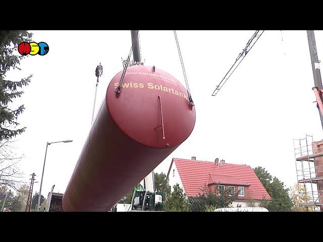 Speichersetzung im Aktivsonnenhaus in Frankenberg | FASA AG