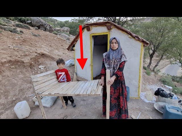 Nomadic Hero: Building Shelter and Beds for Children in the Hardest Conditions