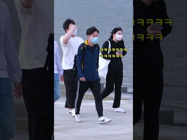 20대 남자에게 아저씨~~라고 말한다면?