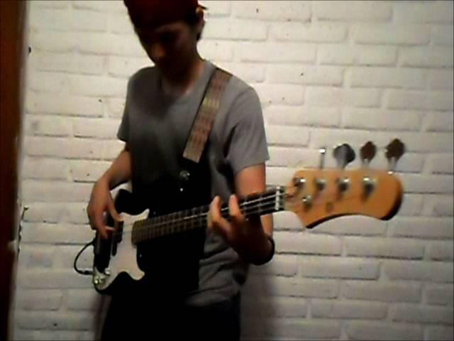 Viggo - September Bass cover (Earth, Wind and Fire)