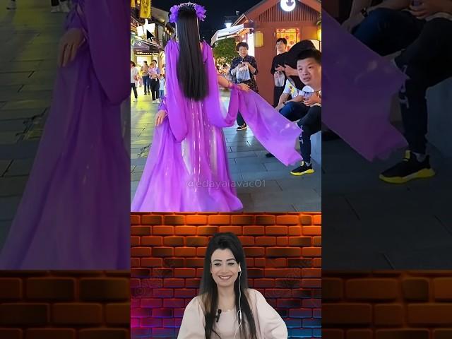  The Shiny Queen of Street Fashion! Hanfu Style and Epic Reactions! #Reactions #Street Fashion