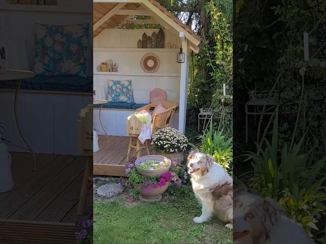 Gartendeko Pflanzen Etagere basteln mit Schwimmteich für Kerzen und Blüten statt Springbrunnen