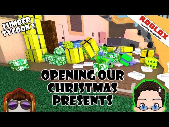 Roblox - Lumber Tycoon 2 - Opening Christmas Presents!