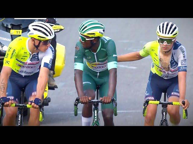 What Happened to Biniam Girmay in this Sprint? Tour de France 2024 Stage 16