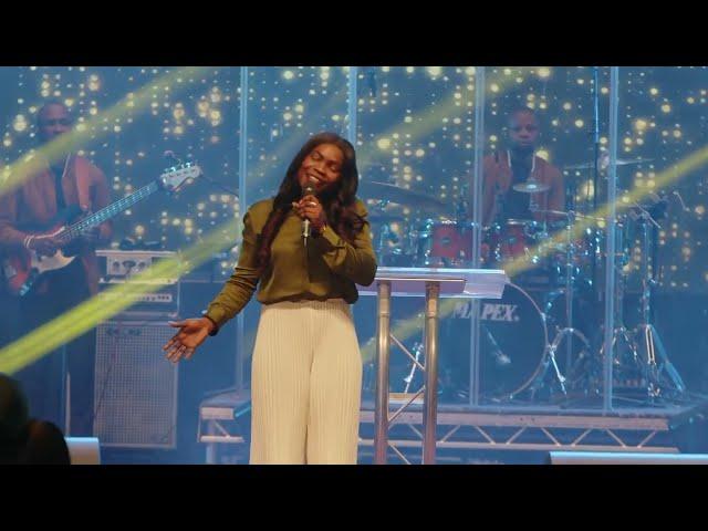 SURRENDER IN WORSHIP - VICTORIA ORENZE (G.P. CONFERENCE 2024)