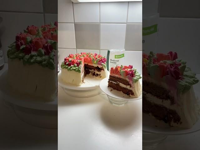 Быстрый торт из сухой смеси для кекса, рецепт в комментариях #быстрыйрецепт #быстрыйторт