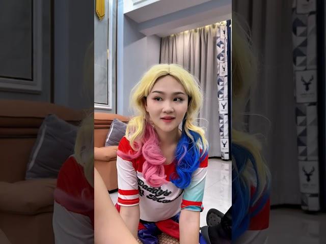 The Joker made Harley Quinn shy！#joker  #shorts