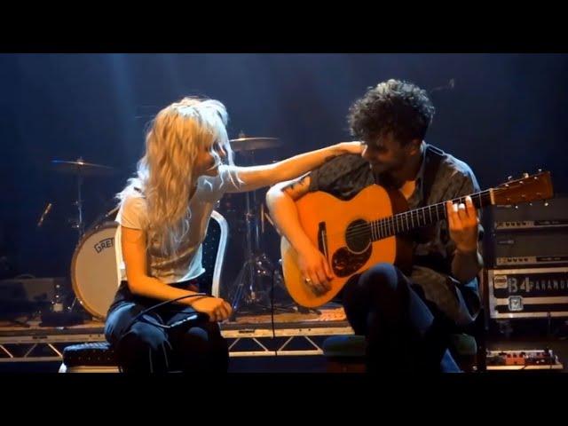 Hayley Williams and Taylor York (Paramore) | Funny & Cute Moments