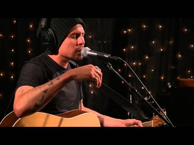 Low Roar - I'll Keep Coming (Live on KEXP)