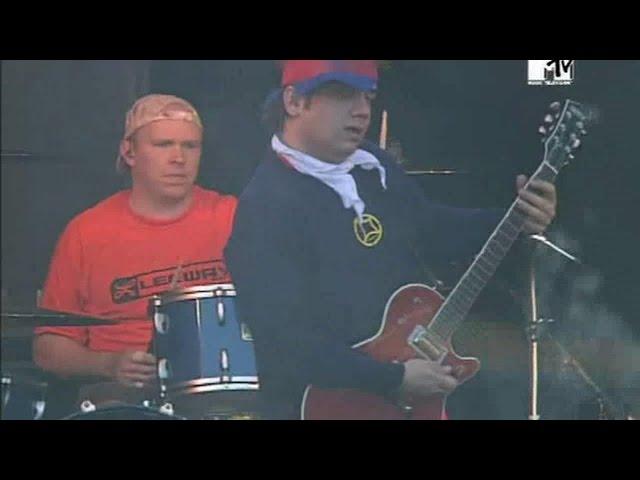 Bloodhound Gang - The Ballad of Chasey Lane [MTV Campus Invasion 2006 Germany]