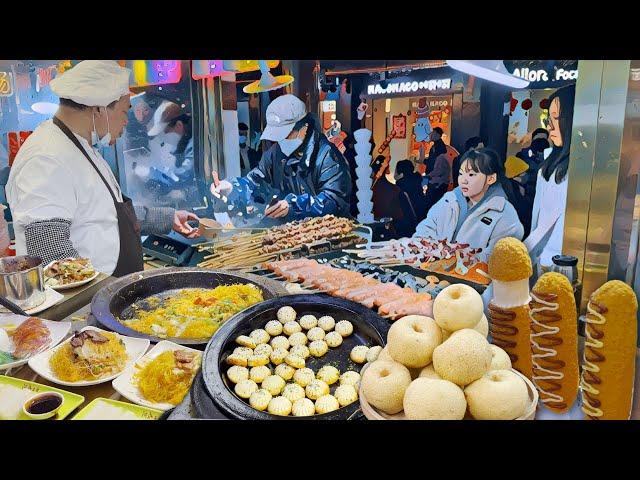  Shanghai, China - Street Food Market at Yuyuan Bazaar - 4K Walking Tour & Captions