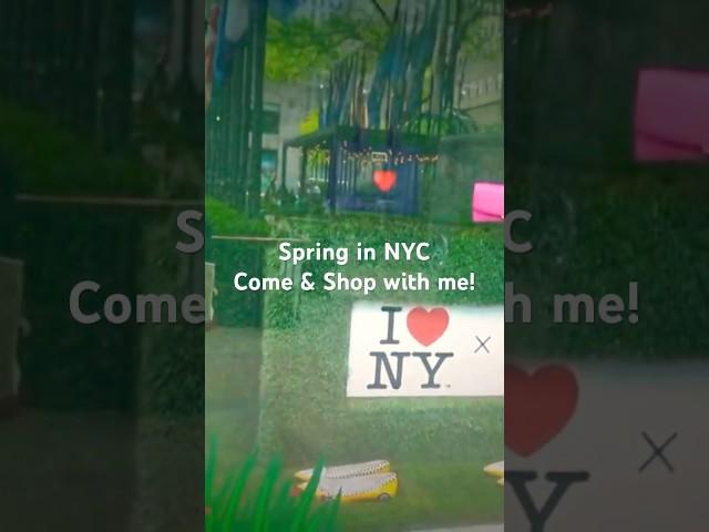 #springinnyc #luxuryvlogs #springfashion #fifthavenue #fifthavenueblooms #vancleef #nycvlog #luxury