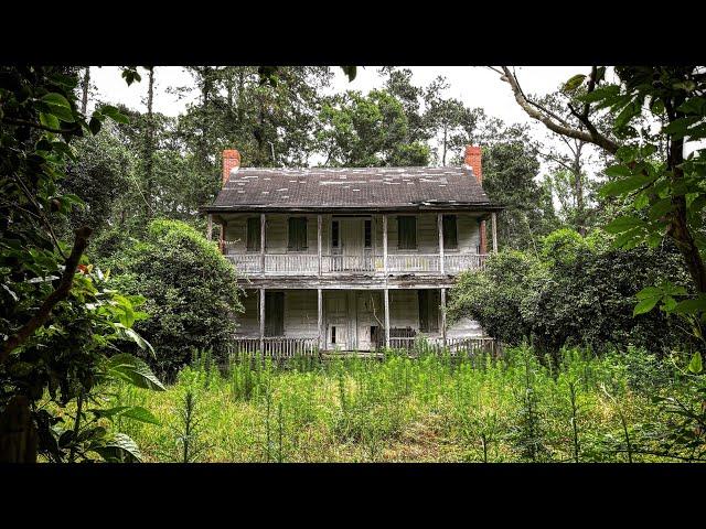 Step Inside This Stunning Abandoned Plantation House Older Than The United States