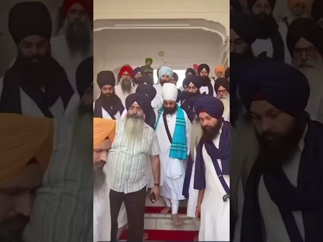 #love #bhairanjitsinghdhadrianwale #dhadrianwale #respect #parmesherdwarsahib #gurbanistatus