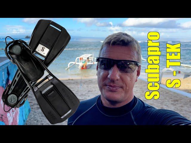 Scubapro S-Tek fins vs Eddies flippers.