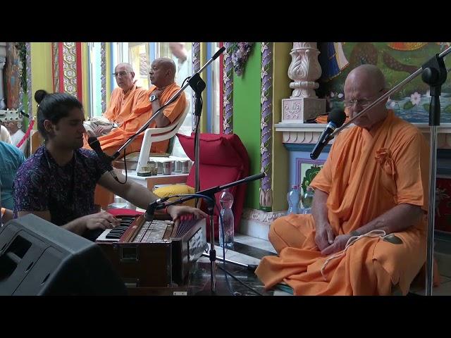 2024.05.25 Evening kirtan | BB Govinda Swami | Nava Vraja Dhama