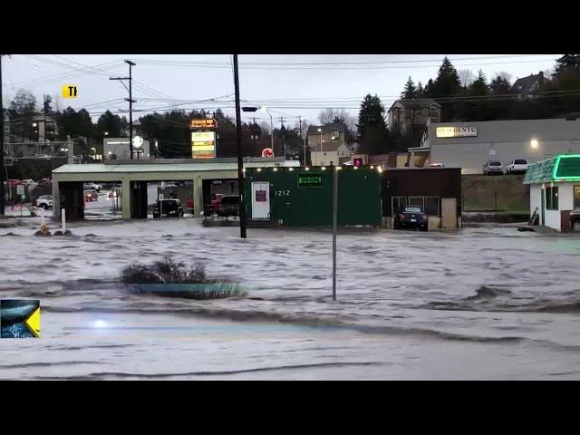 Flash flooding, slides, close roads and bring evacuations in Central ID