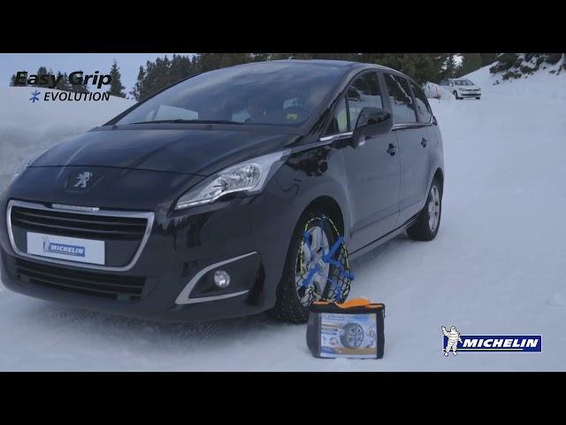 Montage des Chaînes neige Easy Grip de Michelin - Feu Vert