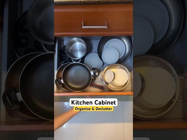 Organise Kitchen Cabinet #shorts #youtubeshorts #kitchenorganizer #kitchen #kitchentips #organizer