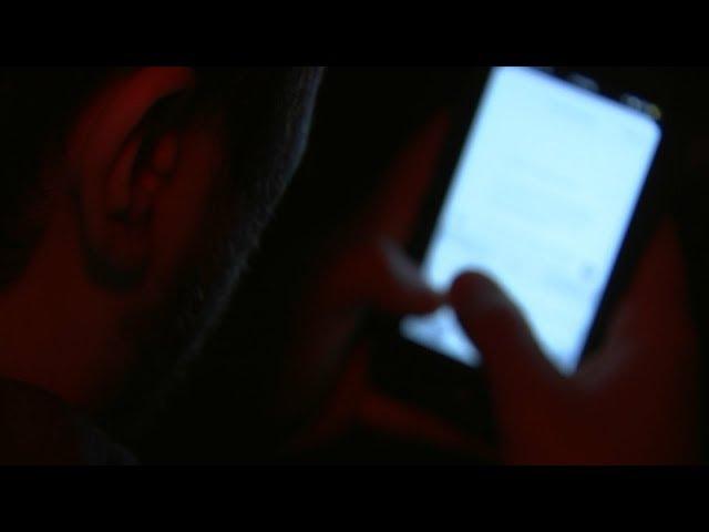 How to prevent cyberstalking, report cyberstalkers to FBI