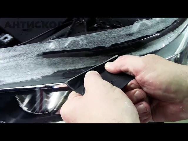 Антигравийная защита фар автомобиля Toyota RAV4 /Тойота Рав4 пленкой Never Scratch/Невер Скрейч