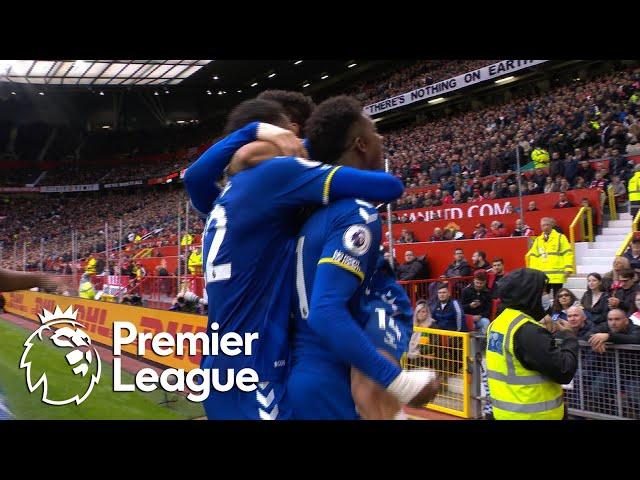 Andros Townsend nets Everton equalizer against Manchester United | Premier League | NBC Sports