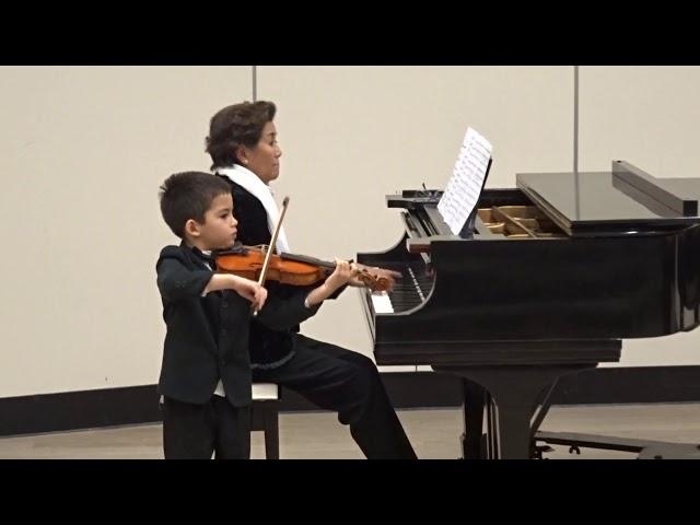 6-year-old viola virtuoso plays Bohm Perpetual Motion