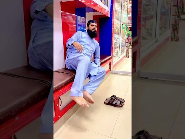 Famous molvi usman funny tiktok Garmi me rest karny ka tareeqa #famousmolvi #tiktok #comedy #shorts