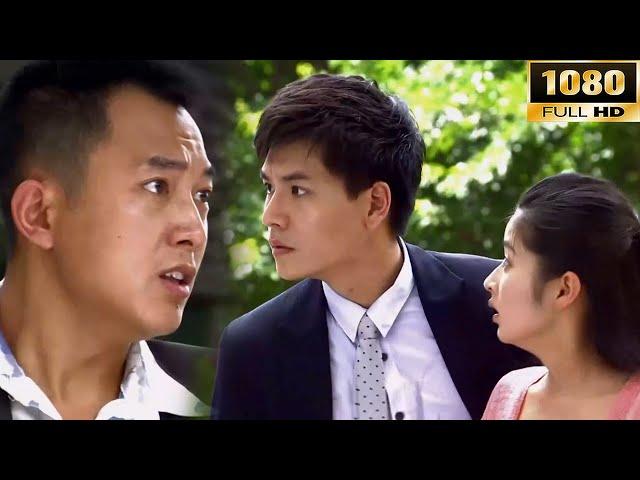 Little assistant went on blind date in secret, now jealous CEO wants her all to himself!