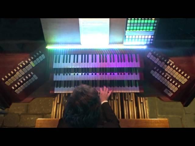 Improvisation Disney Orgue+synthétiseur (Baptiste-Florian Marle-Ouvrard)