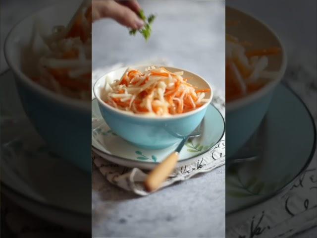 Салат из кольраби