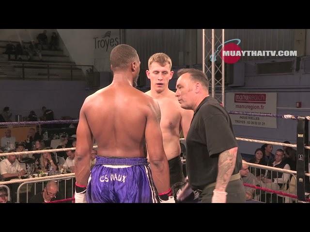 Anthony GUILLOIS vs Mateusz GROCHOWSKI