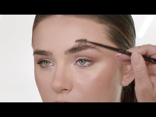 Anastasia Introduces| Brow Freeze Applicator