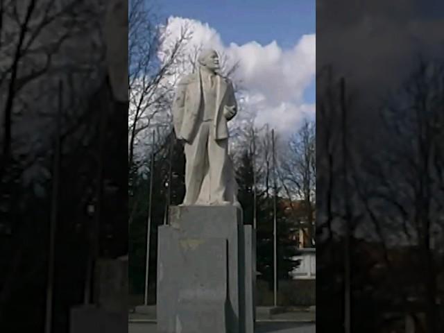 Зачем СССР перед развалом отправил своих студентов учиться в Гарвард?          #втз #заводы #ссср