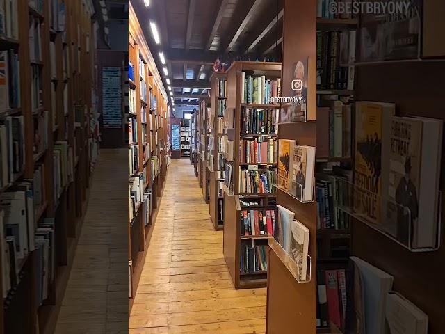 Book Town Hay-on-Wye #books #booktown #hayonwye #booktube #booktok