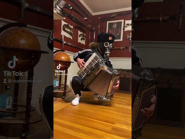 Squatting and playing "Moskau" on Accordion #shorts #accordion